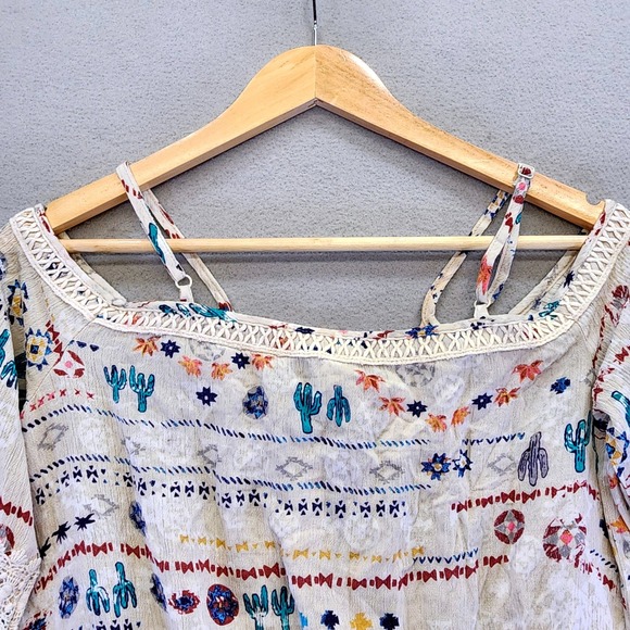 American Rag Cie Boho Cactus Print Cold Shoulder Bell Sleeve Crop Top Womens M - Picture 9 of 14